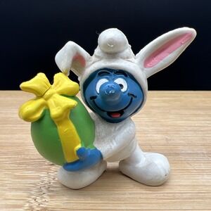 Smurfs 20496 Bunny Suit Smurf Easter Egg Vtg Schleich Peyo PVC Figure Portugal